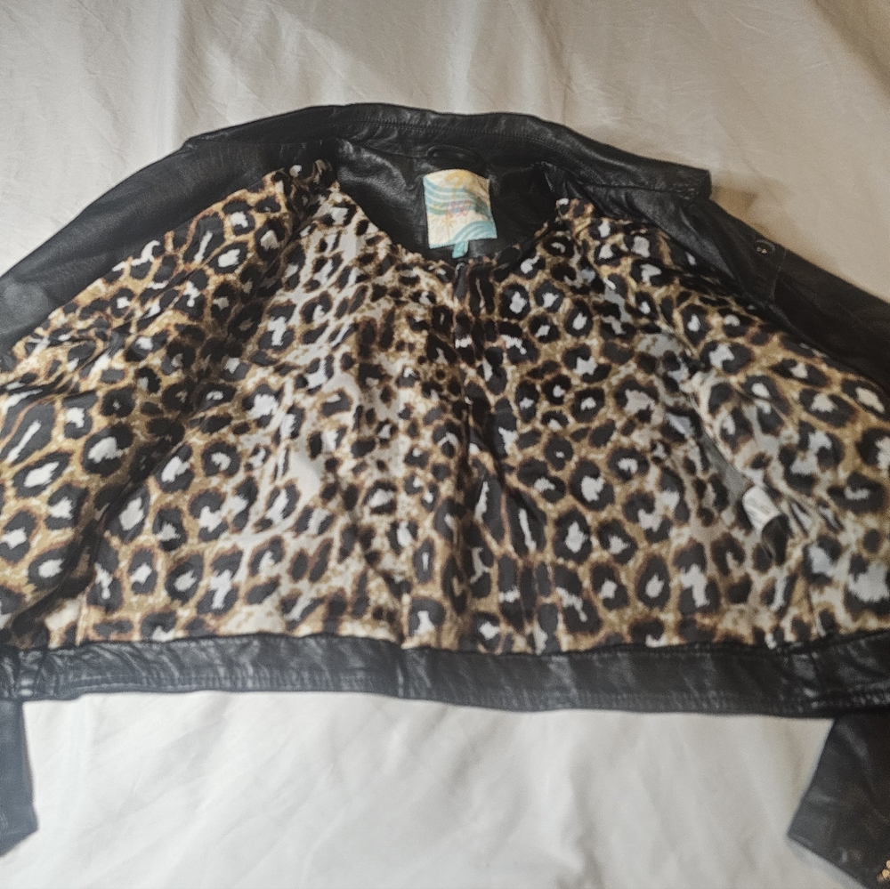Cali 1850 brand faux leather jacket - Picture 5 of 9